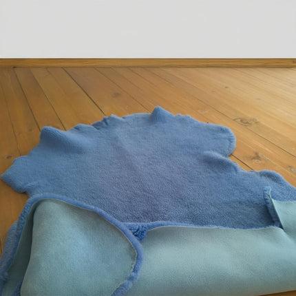 Curly Shearling Sheepskin Hide 12mm Wool Length – Indigo