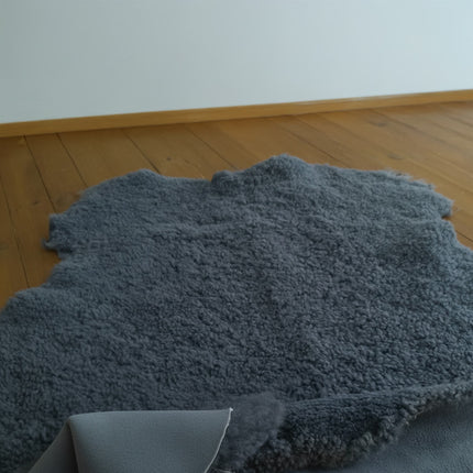 Dartmoor Genuine Sheepskin Hide – Dark Indigo Blue