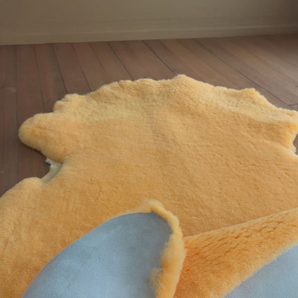 Polishing Sheepskin 26mm Wool Length – Yellow